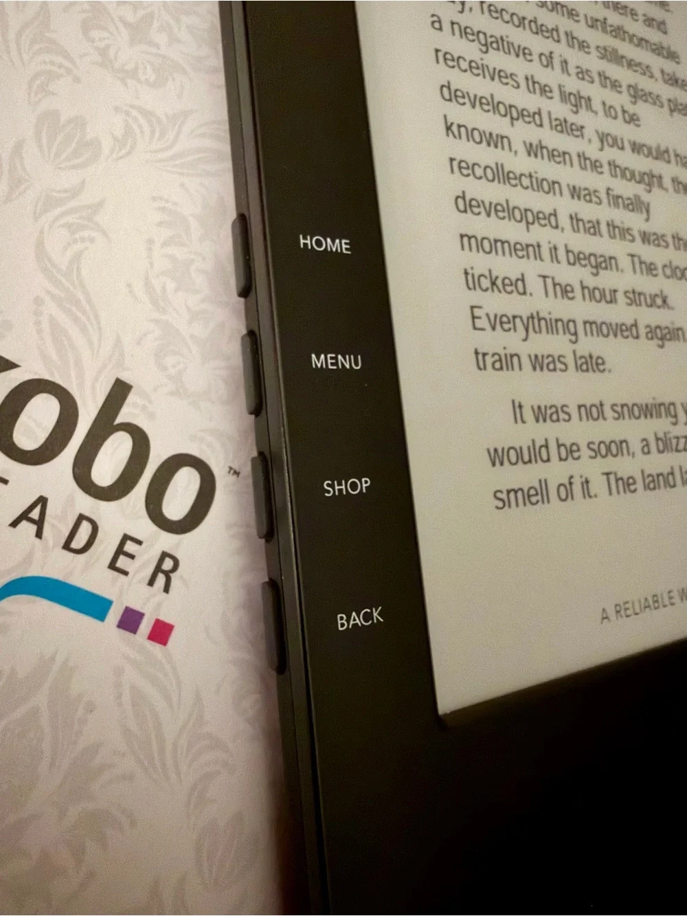 Kobo WiFi N289 eReader with Original Box